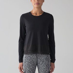 LULULEMON black Sole Training Long Sleeve